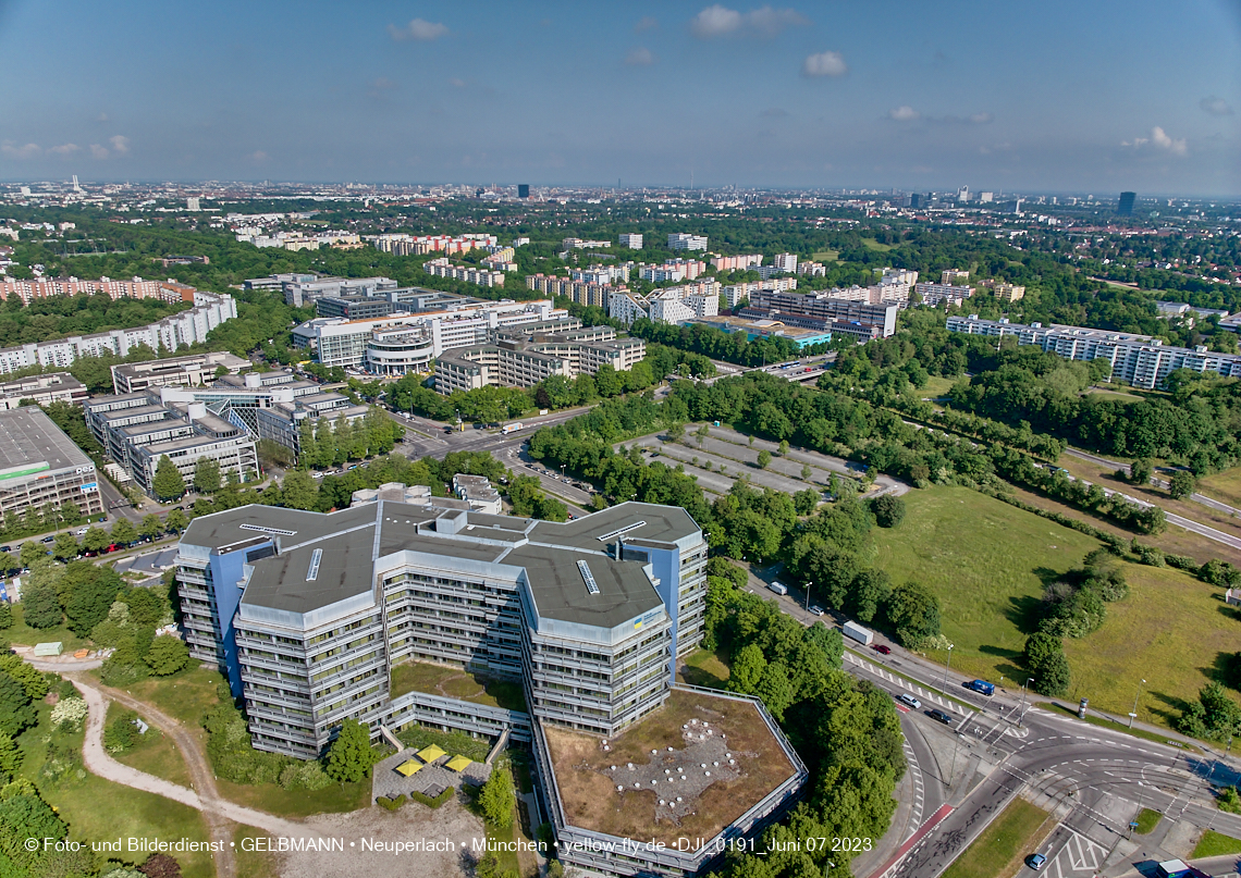 07.06.2023 - Perlach Plaza, PEP, Rentenversicherung, Wohnring, WACKER-Chemie in Neuperlach